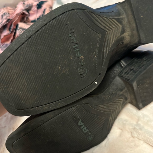 Sold - Picture 6 of 12